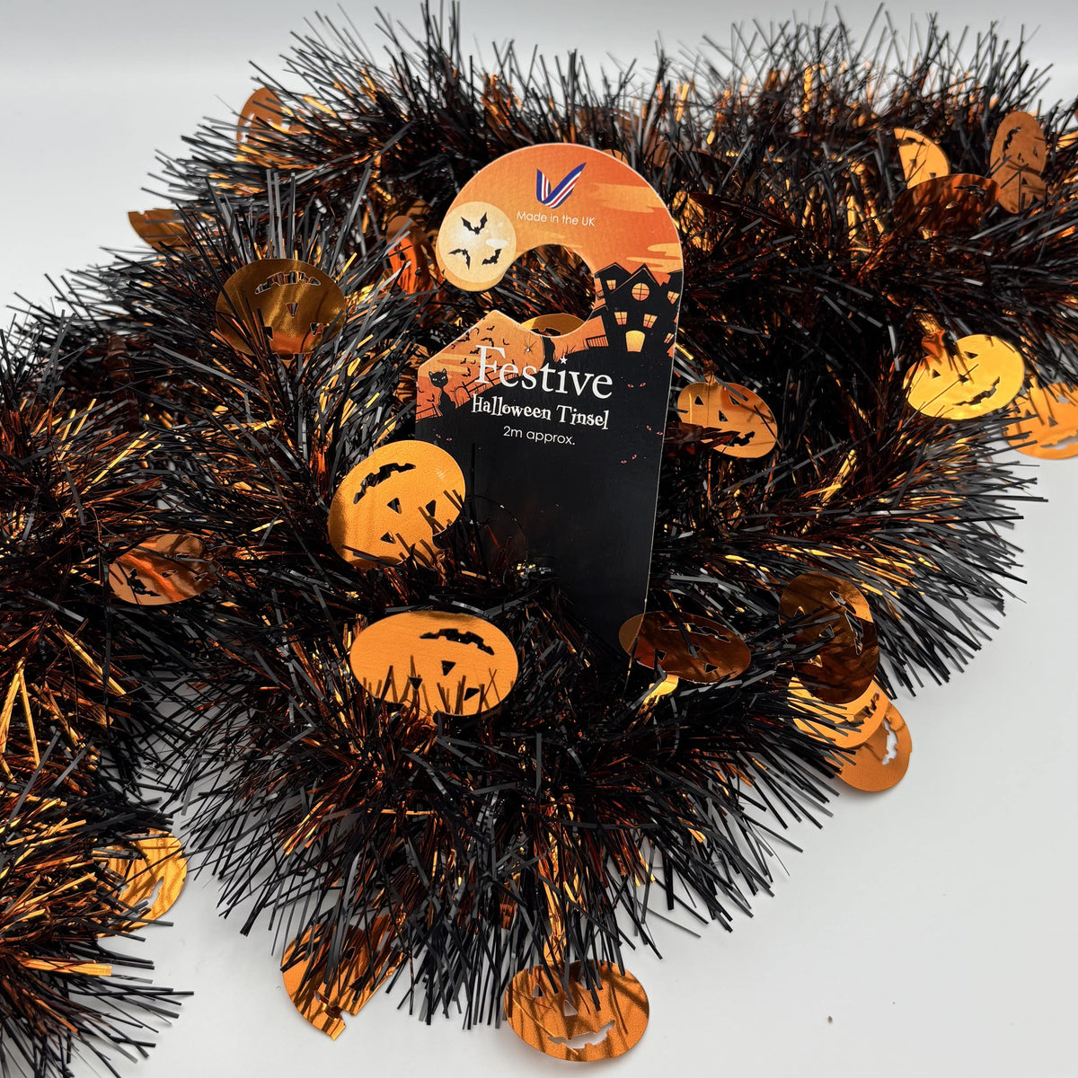 200cm x 10cm 3 asst Halloween Skull Die Cut Tinsel