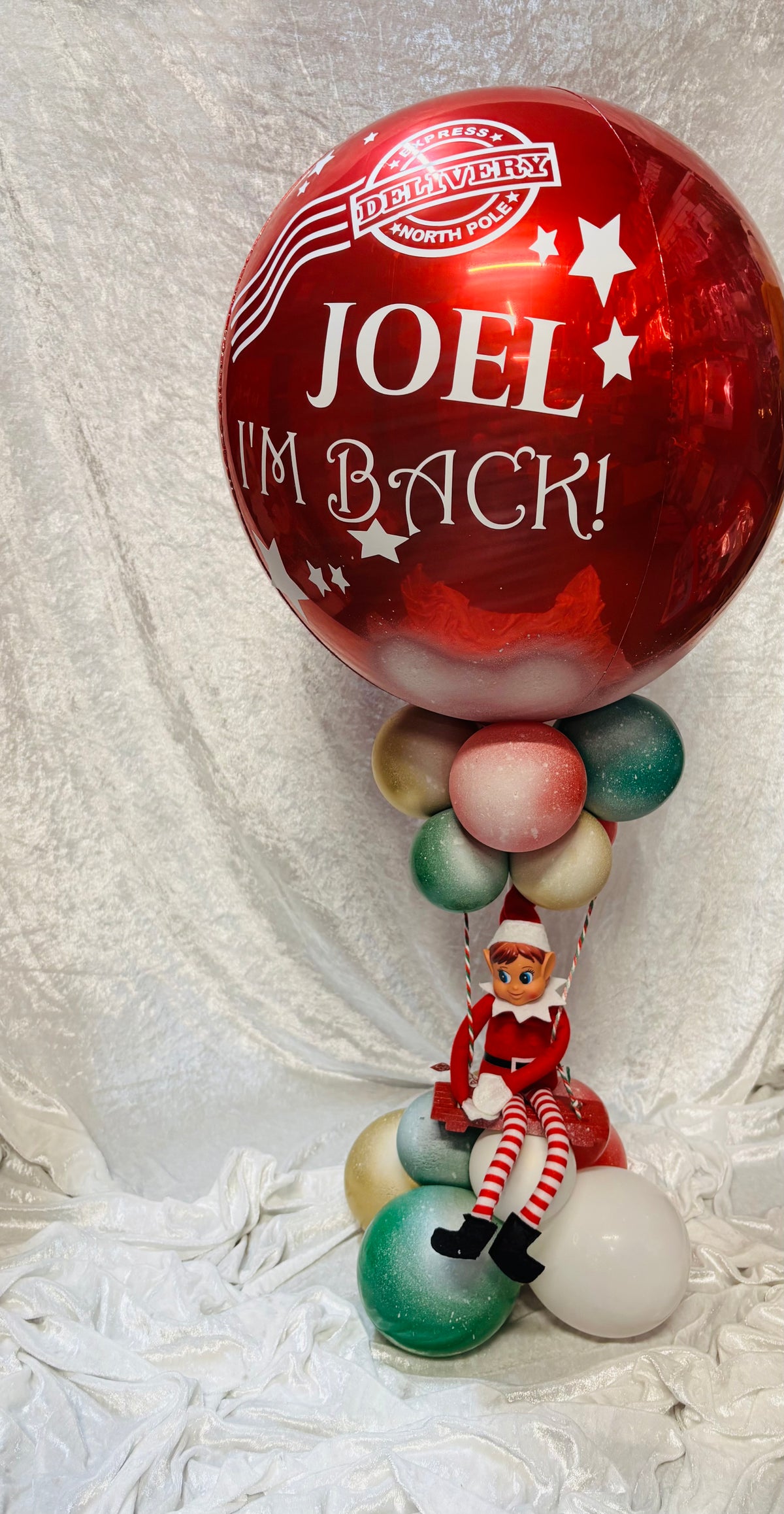 NEW - Elf Return Magical Hot Air Balloon Display