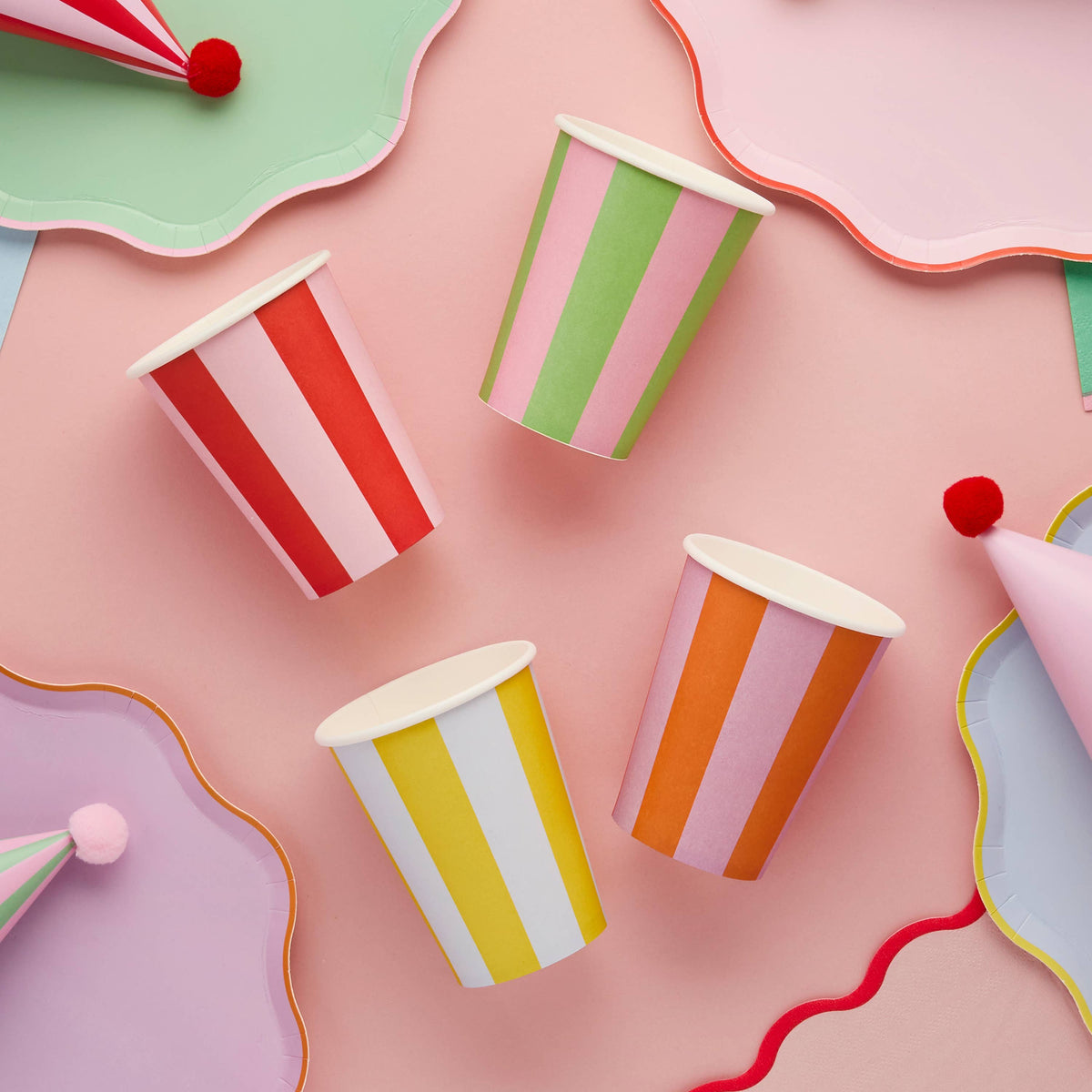 Bright Banquet Striped Paper Cups - Pack of 8