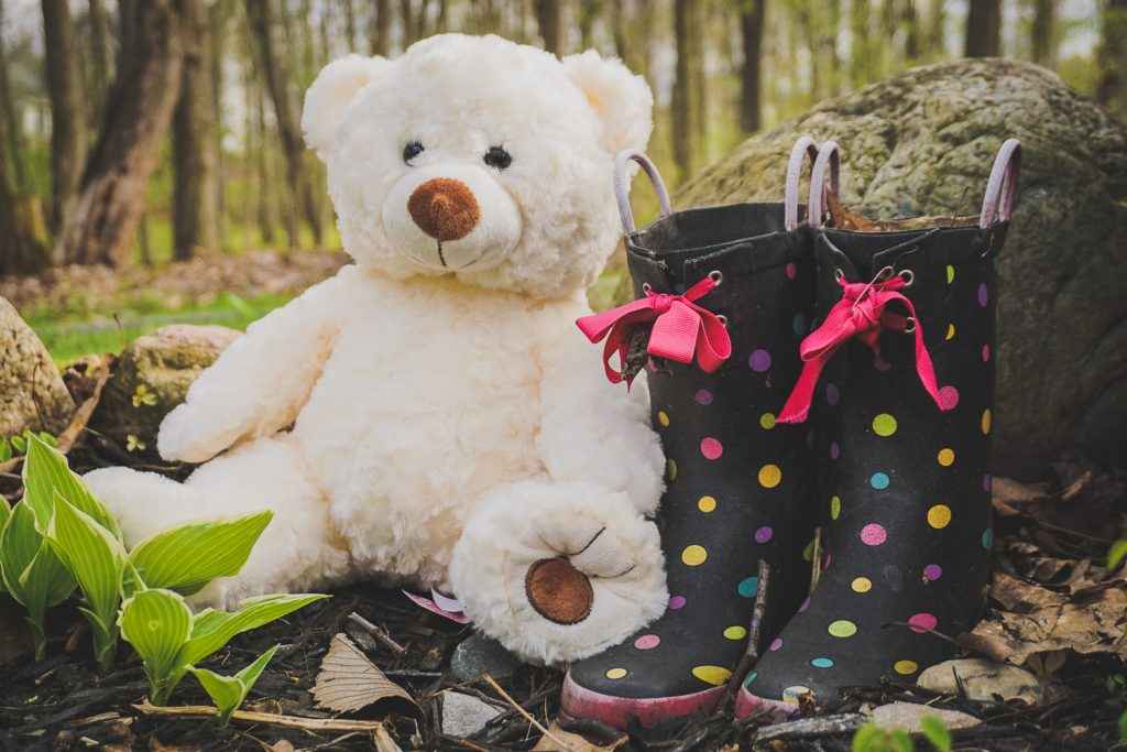 16" Amelia the White Twist Bear